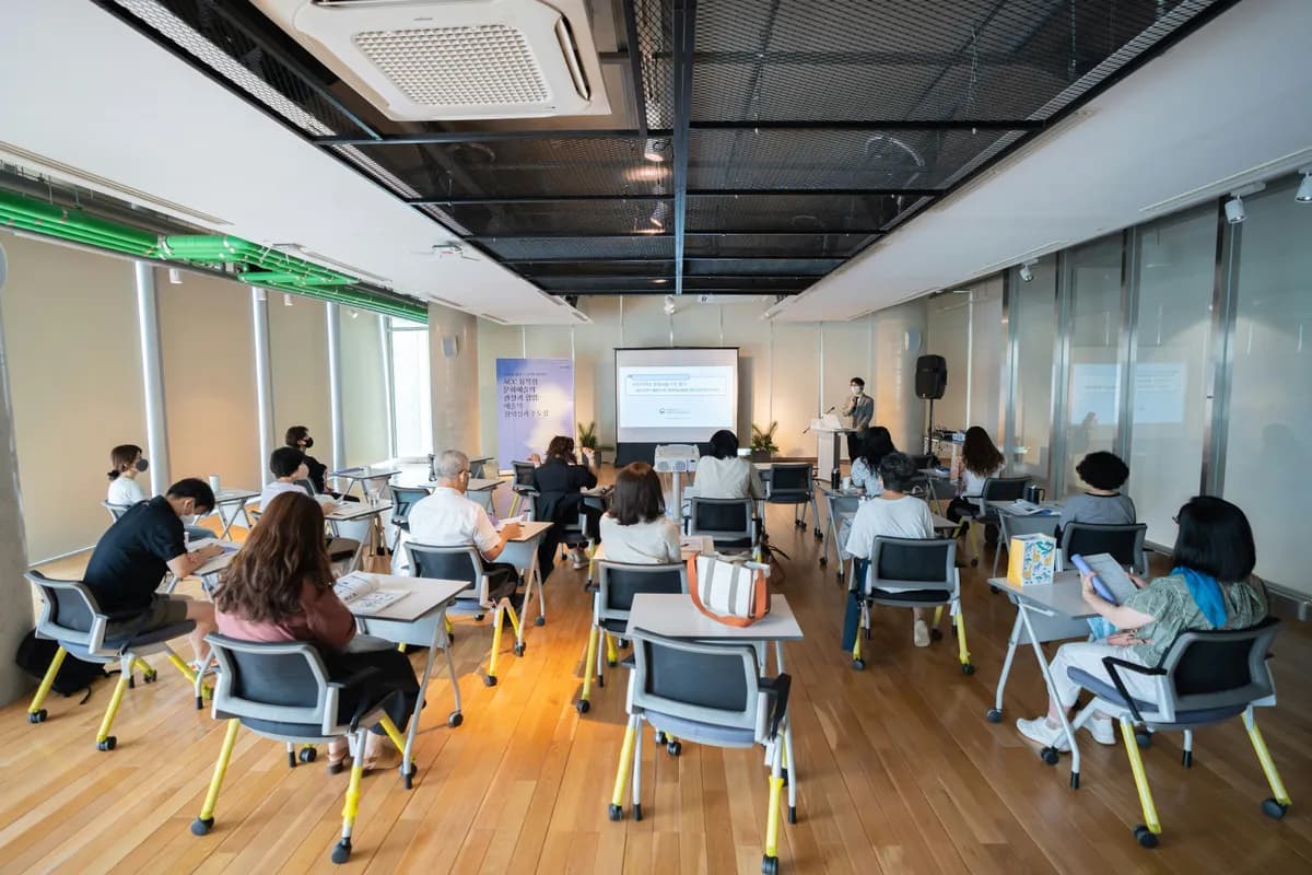 Unco Global carrying out a training session